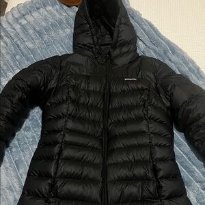 Patagonia Women's Midnight Black Puffer Jacket